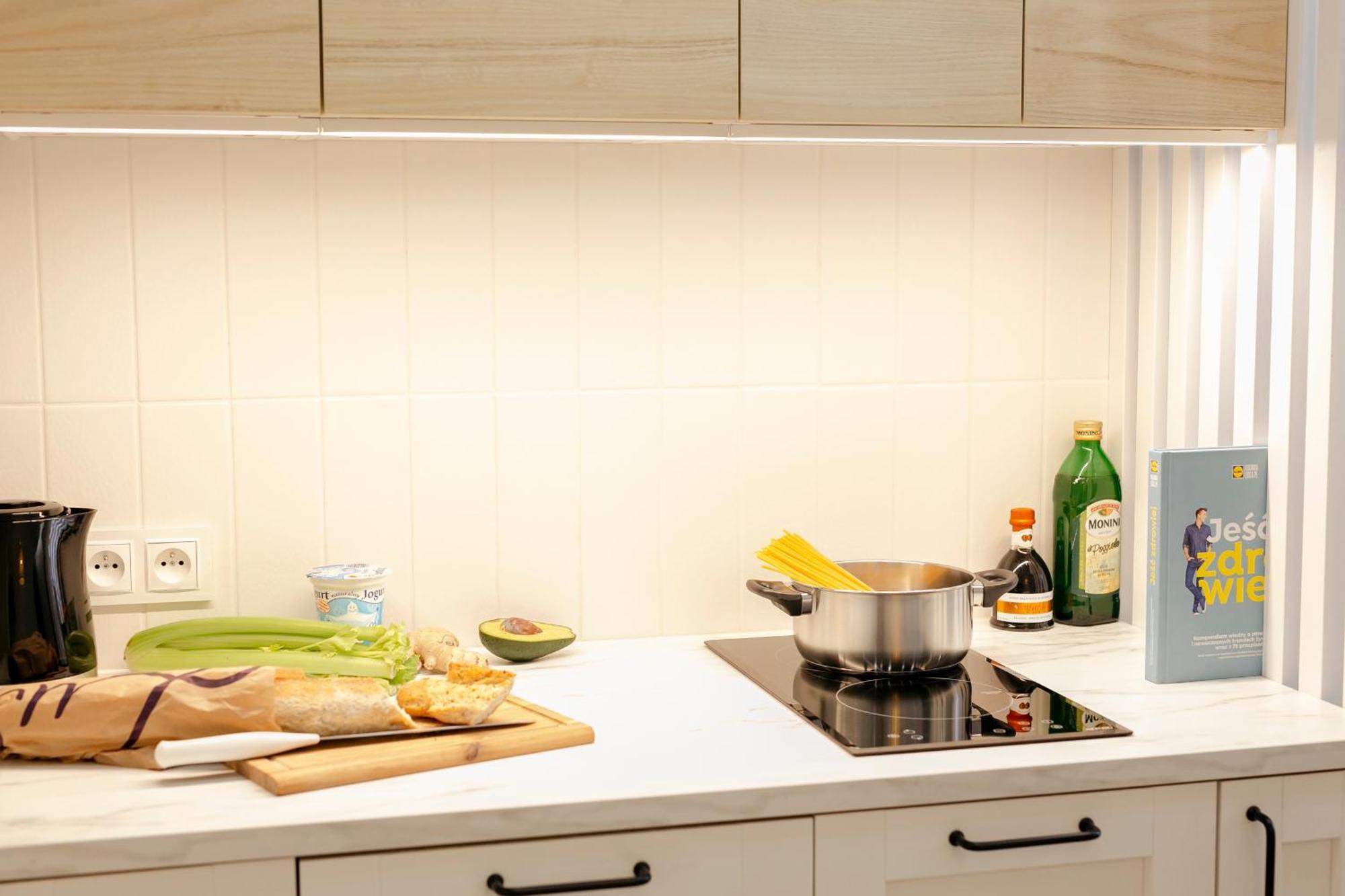 ורשה Pulawska 11 -Prywatny Apartament 4 Osobowy W Centrum Warszawy - Better Rental מראה חיצוני תמונה
