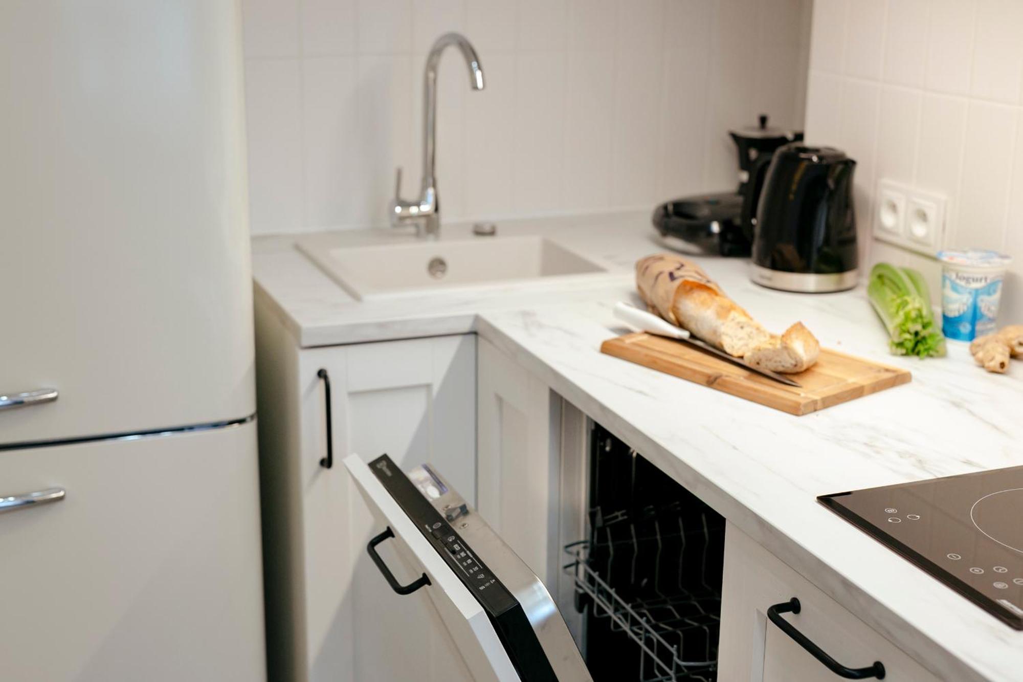 ורשה Pulawska 11 -Prywatny Apartament 4 Osobowy W Centrum Warszawy - Better Rental מראה חיצוני תמונה